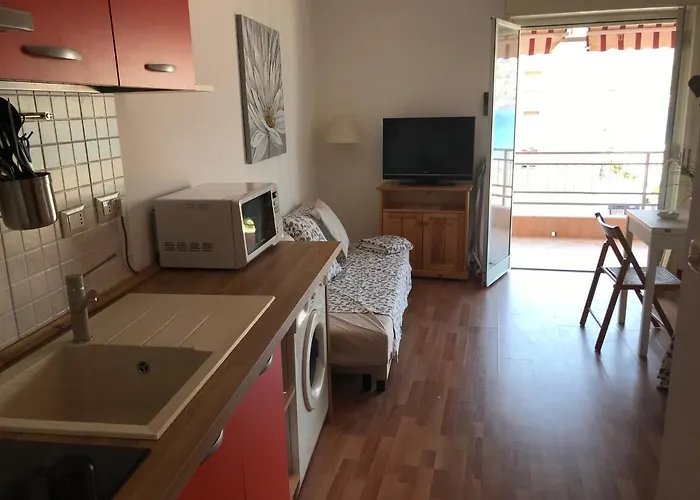 Belvedere Naxos 9 アパート ジャルディーニ・ナクソス