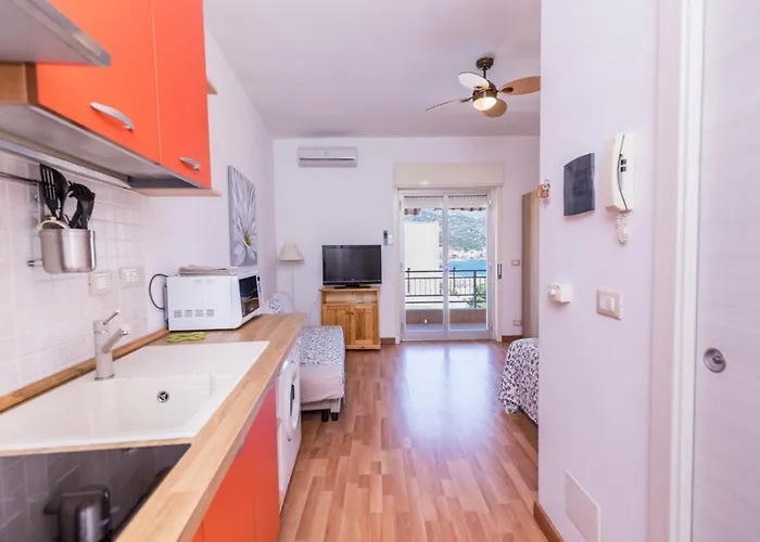 Belvedere Naxos 9 アパート